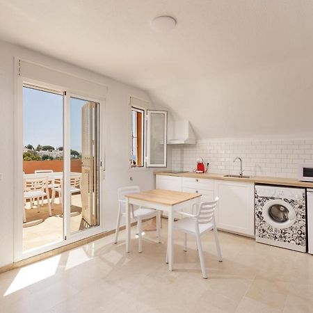 Fresh Penthouse Apartment With Great Sea Views カサーレス エクステリア 写真