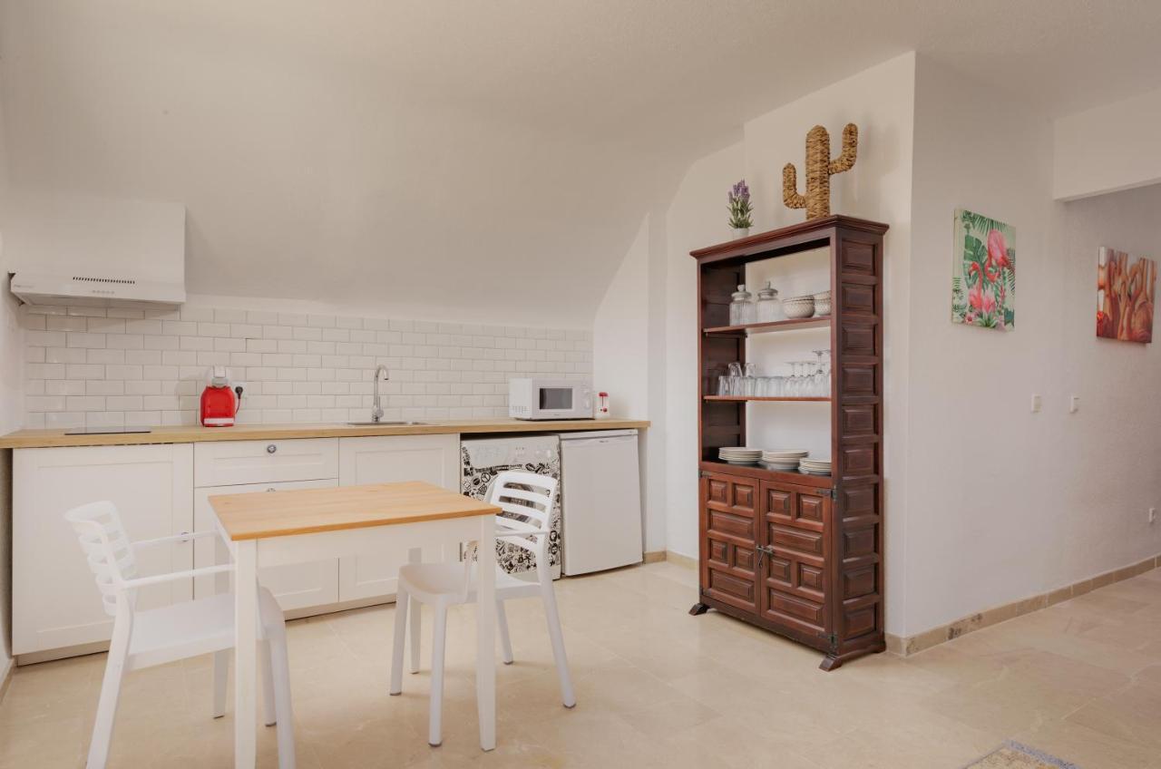 Fresh Penthouse Apartment With Great Sea Views カサーレス エクステリア 写真