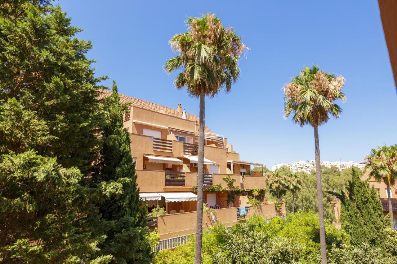 Fresh Penthouse Apartment With Great Sea Views カサーレス エクステリア 写真