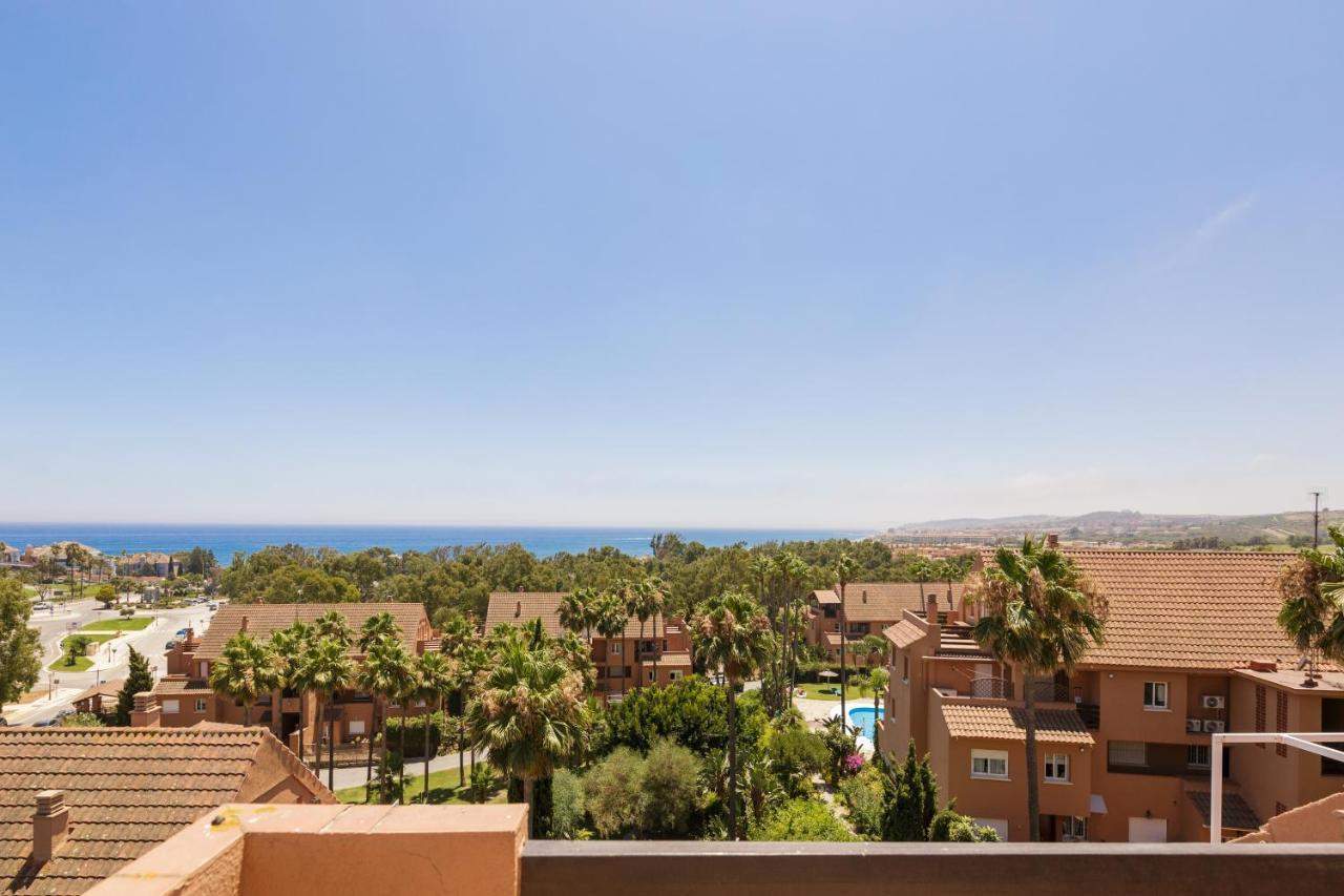 Fresh Penthouse Apartment With Great Sea Views カサーレス エクステリア 写真
